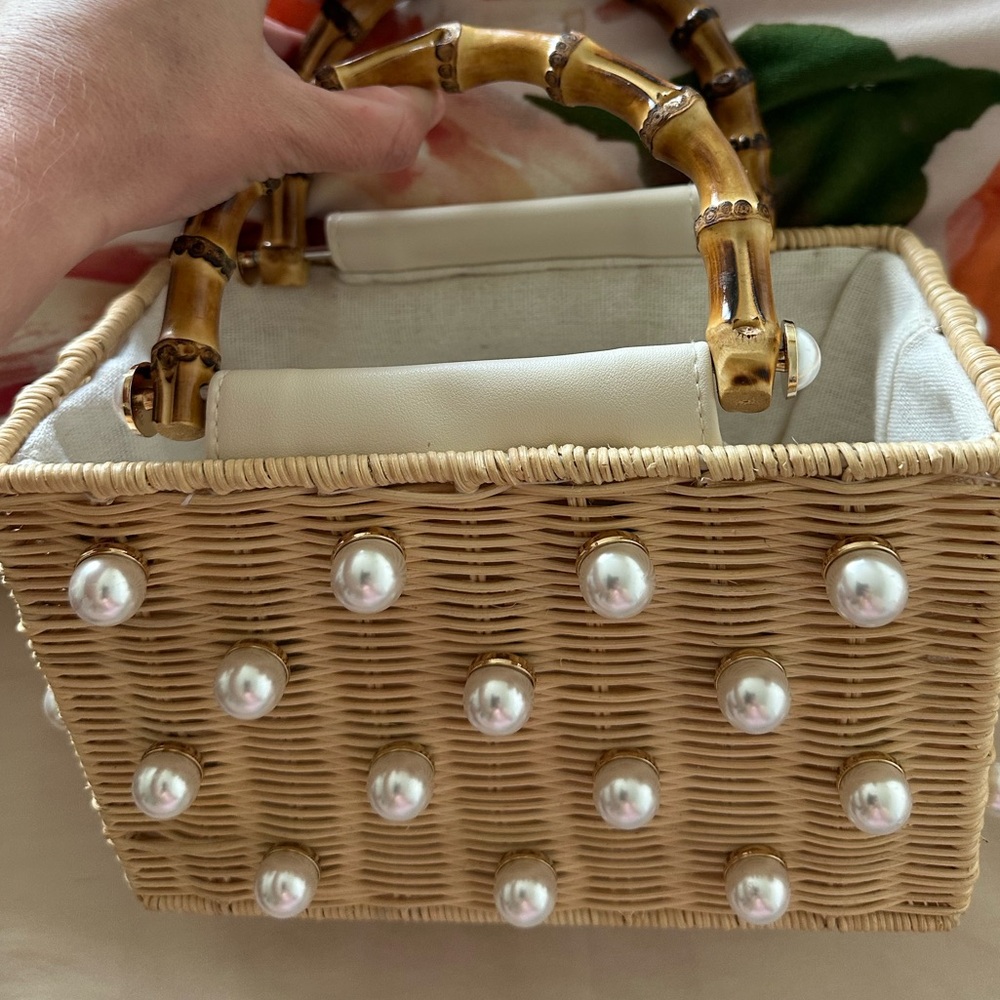 BTB Los Angeles White Mini Bag
